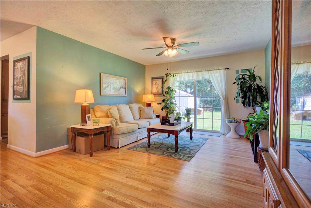 5725 Andrea Dr - Photo 1
