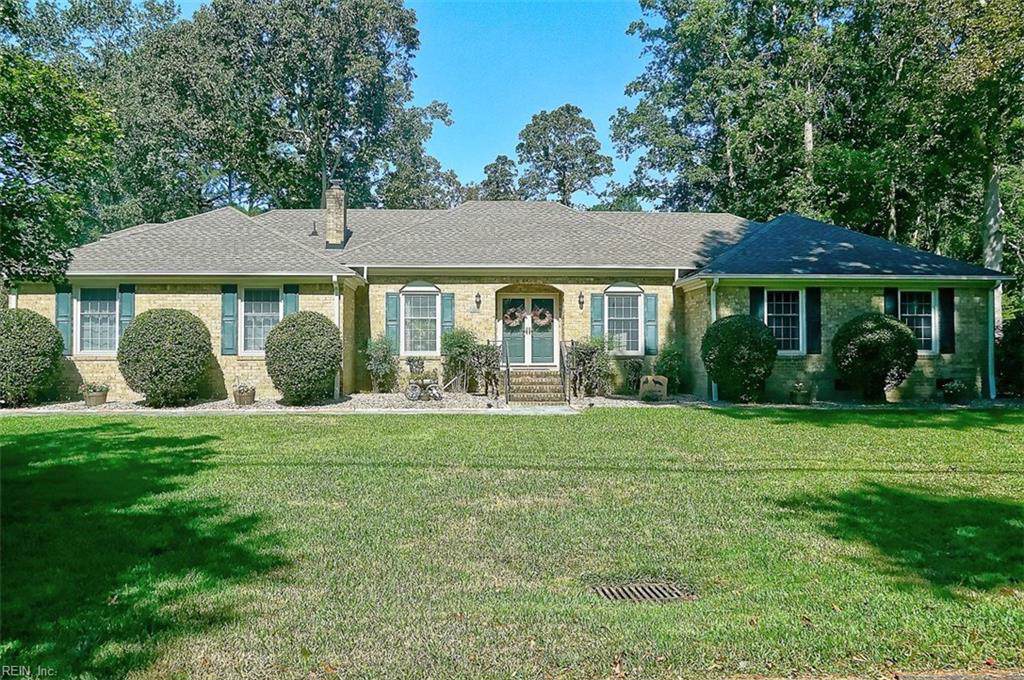 240 Sierra Dr - Photo 1