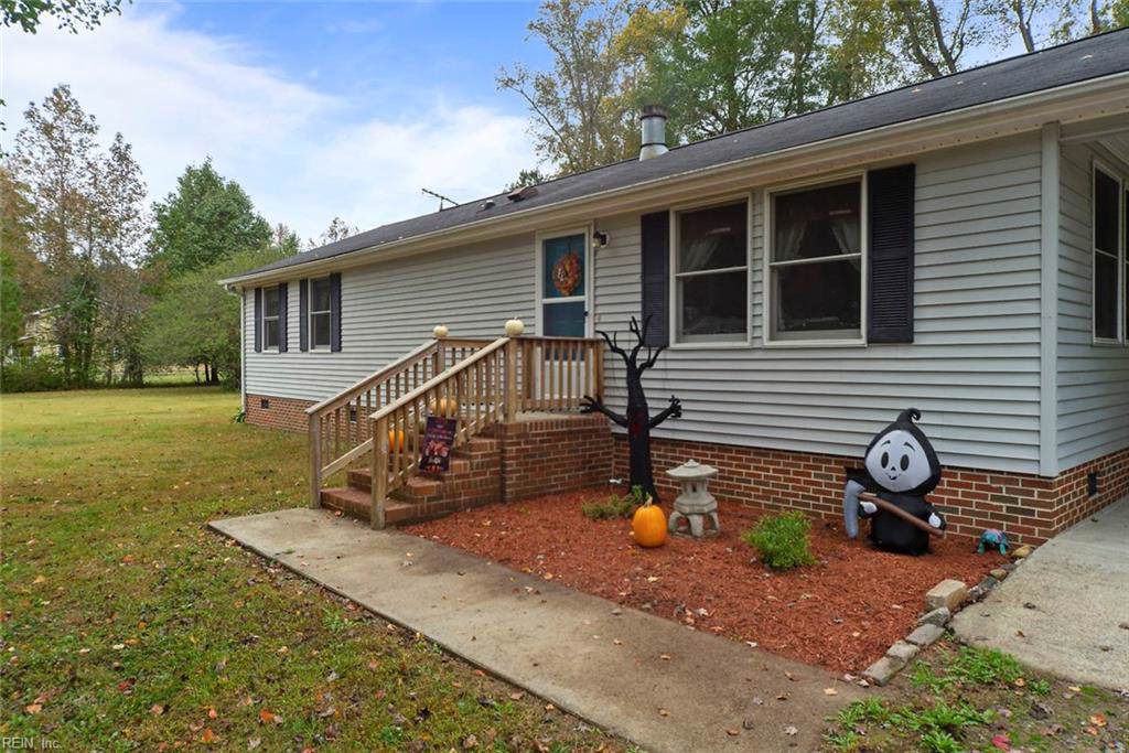 8486 Longstreet Ln - Photo 1