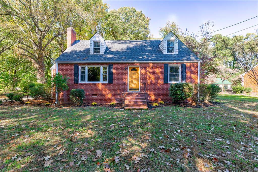 207 Maxwell Ln - Photo 1