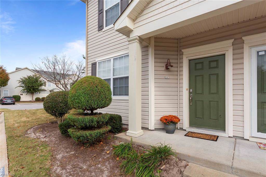 1401 Hambledon Loop - Photo 1