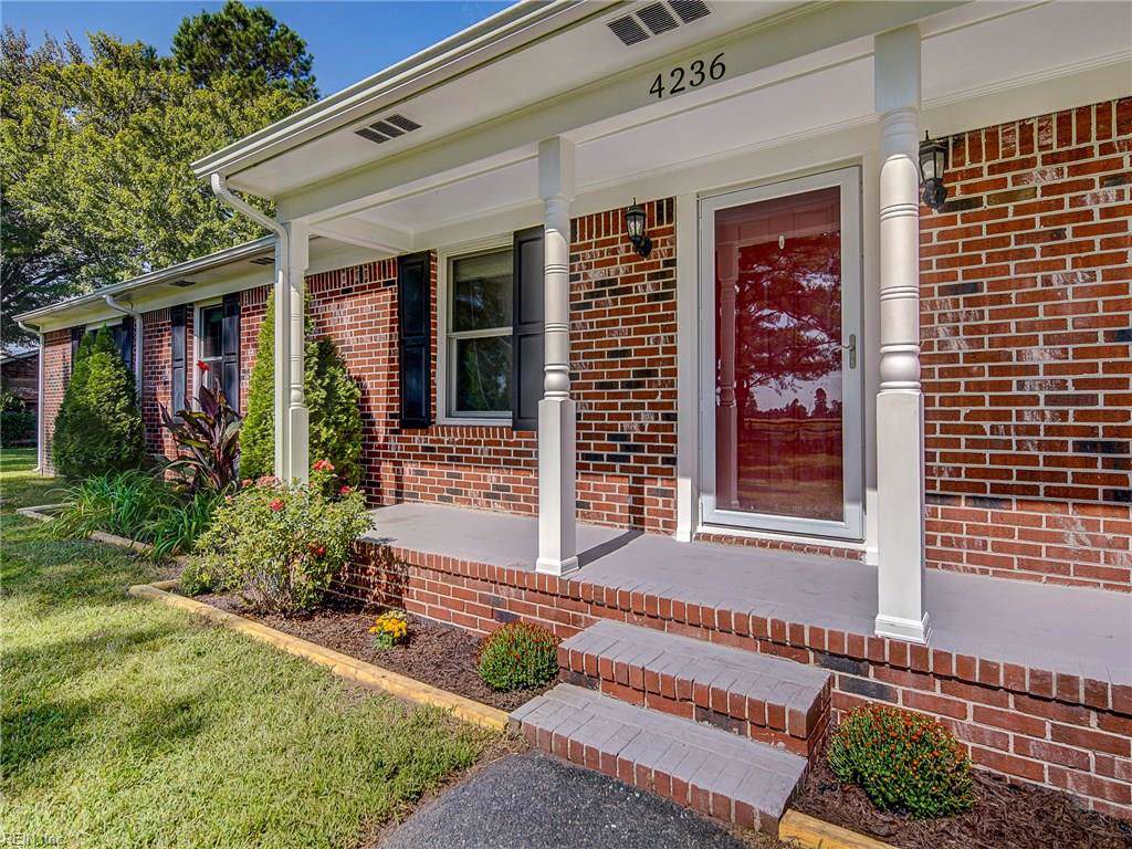 4236 Ballahack Rd - Photo 1