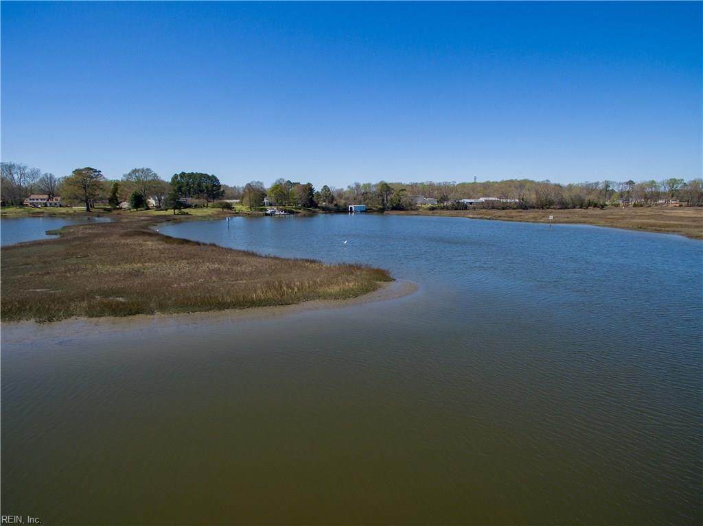 3426 Raintree Cir - Photo 1