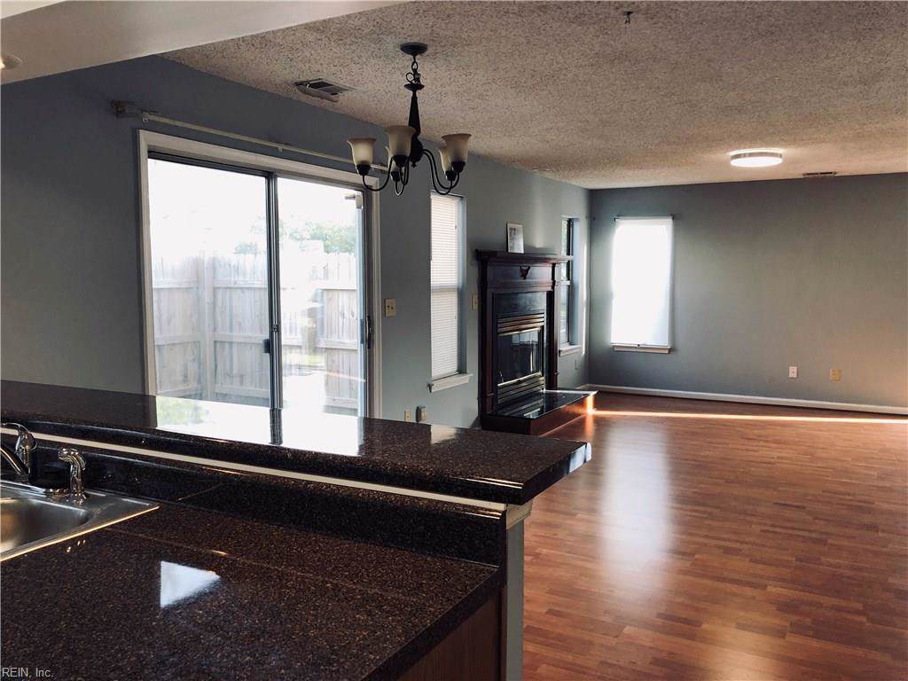 5602 Tourmaline Ct - Photo 1
