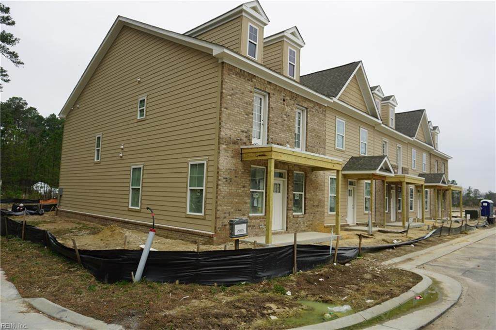 107 Daybeacon St - Photo 1