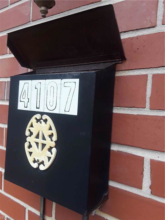 4107 Raven St - Photo 1