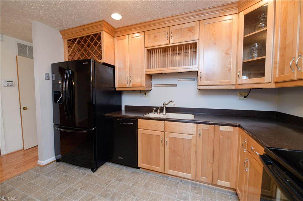 320 Witness Ln - Photo 1