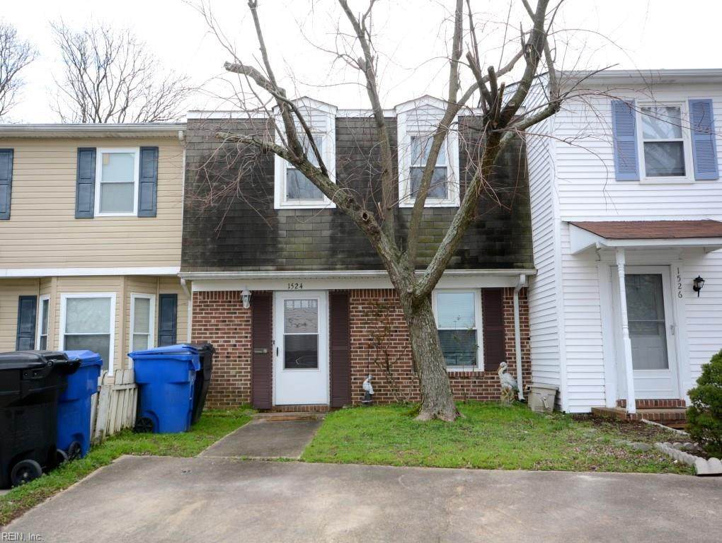 1524 Fairfax Dr - Photo 1