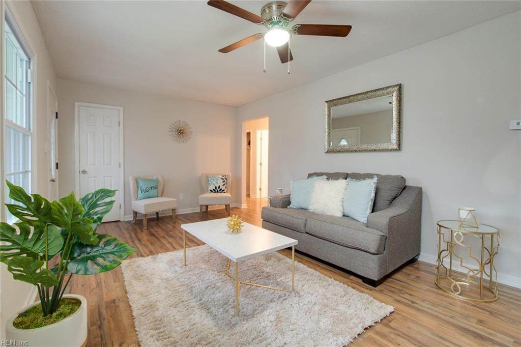 14 Greenwood Dr - Photo 1