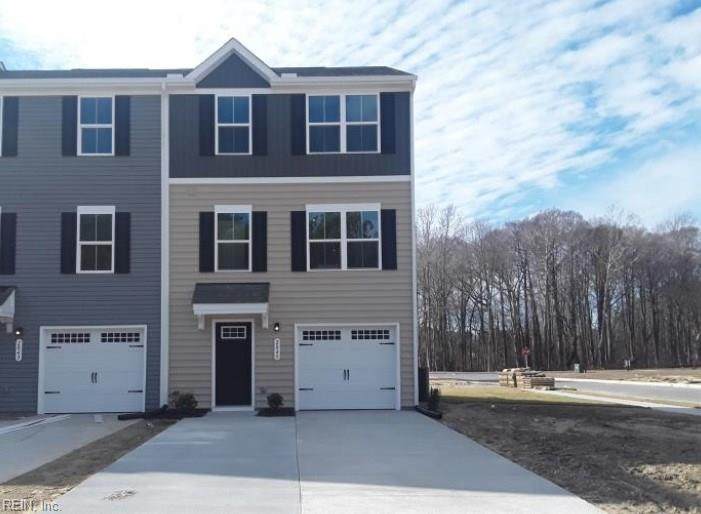 2045 Petersen Way - Photo 1
