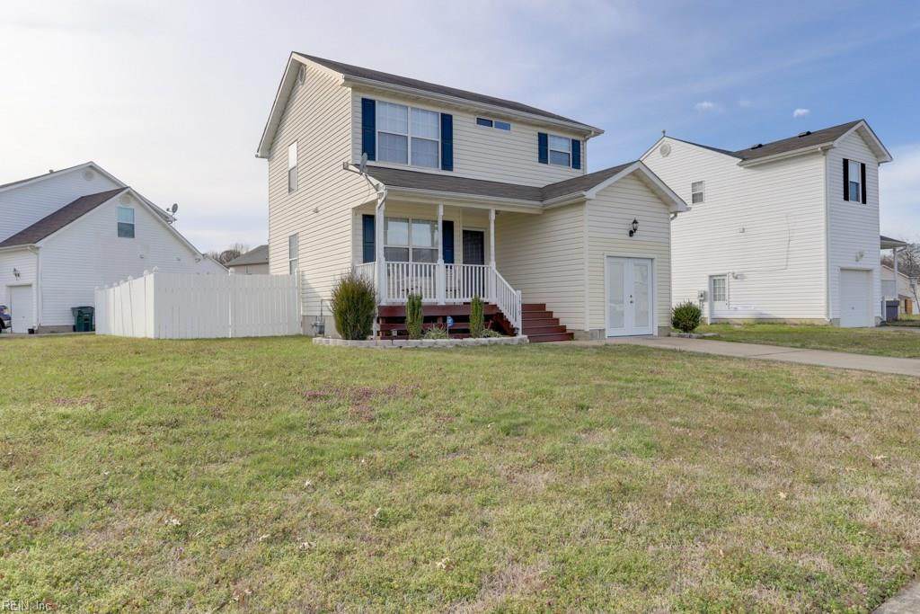 1319 Baltic St - Photo 1