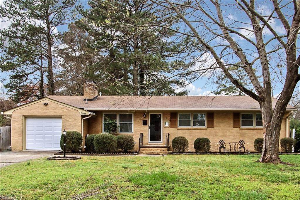 433 Eastwood Dr - Photo 1