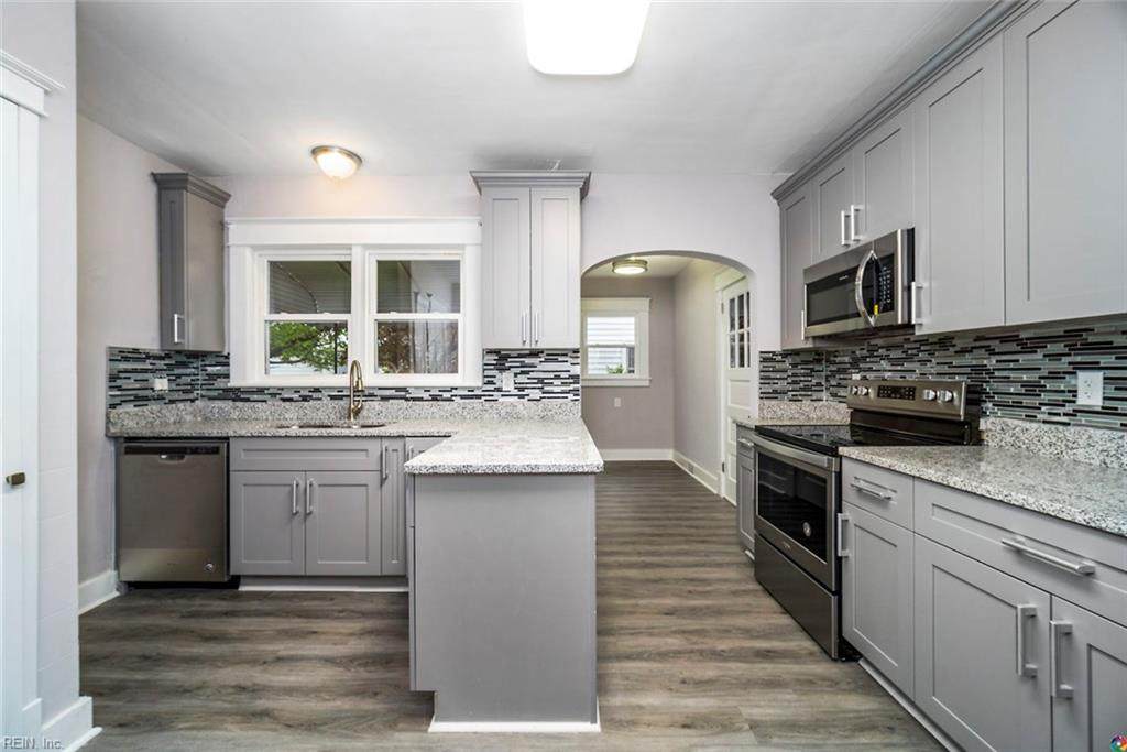 315 Sussex Dr - Photo 1 315 Sussex Dr - Photo 1