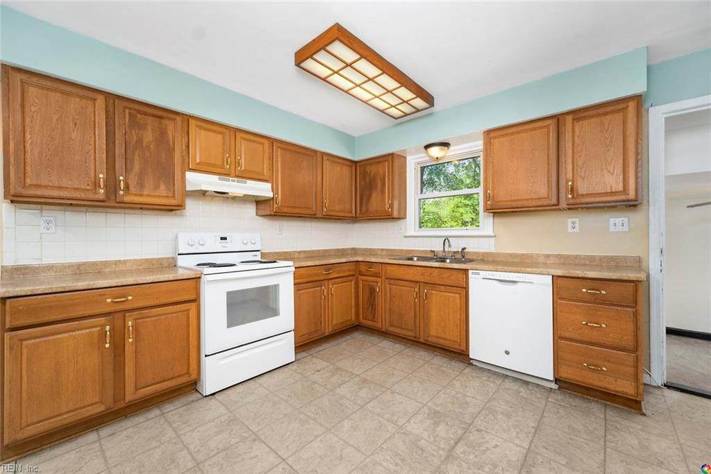 2301 Battlefield Blvd - Photo 1