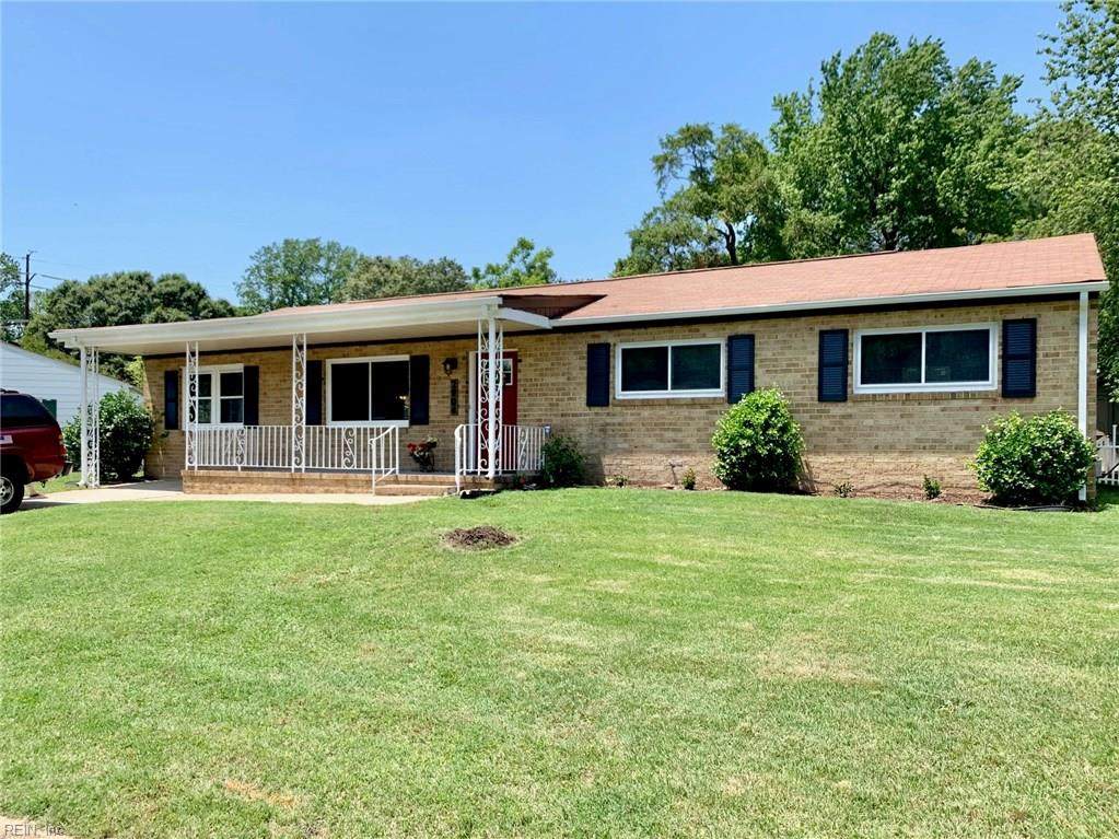 2904 Candlewood Cir - Photo 1