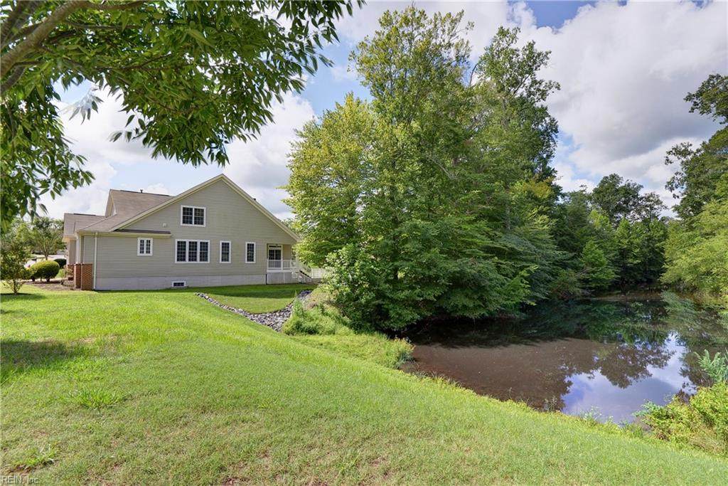6596 Rexford Ln - Photo 1