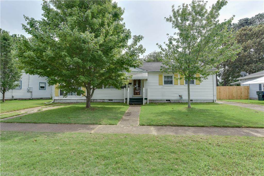 1805 Sunset Dr - Photo 1