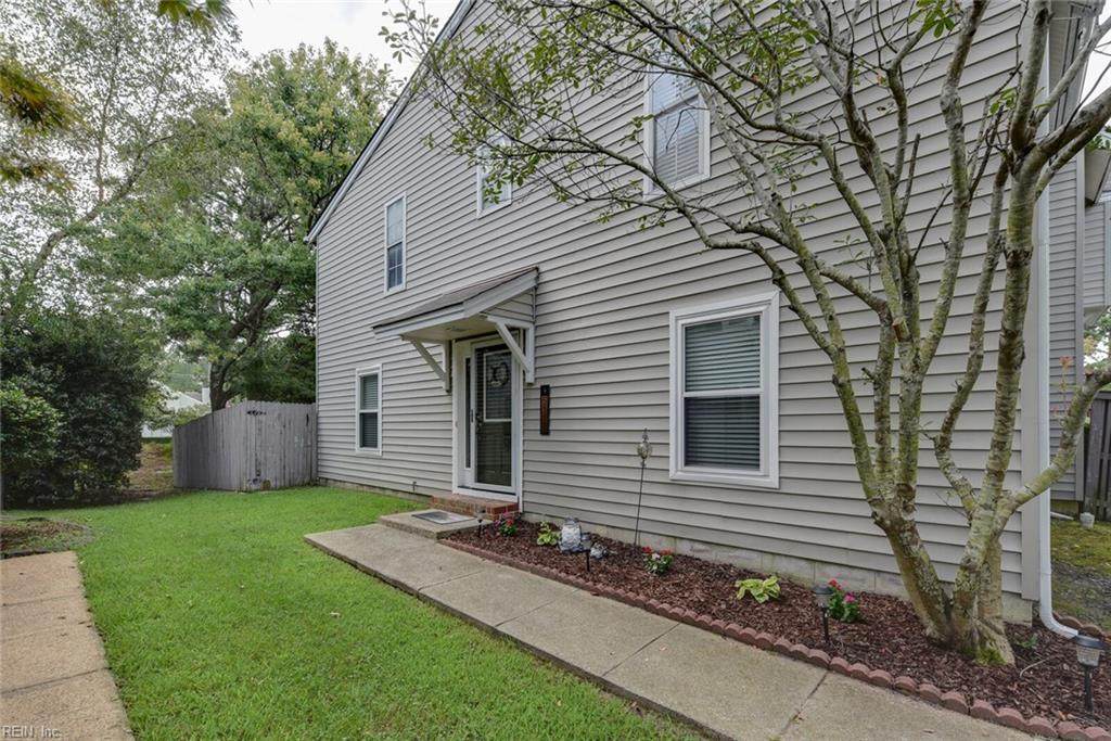 5117 Glenwood Way - Photo 1