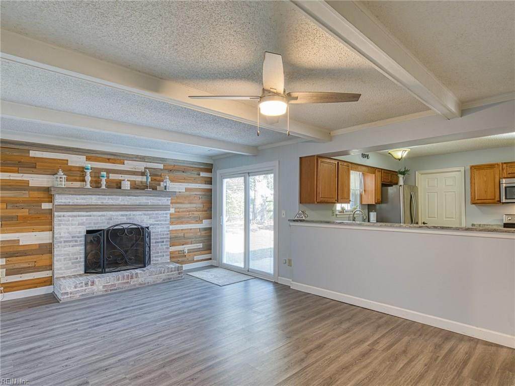 516 Brandon Way - Photo 1