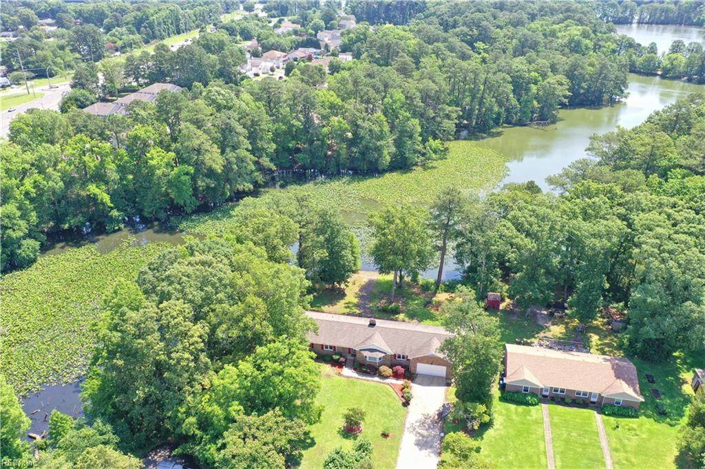 1344 Downs Ln - Photo 1
