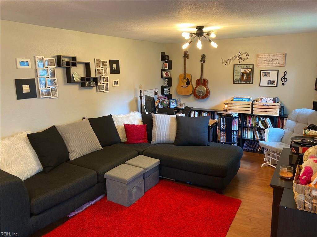 224 Cassady Ave - Photo 1