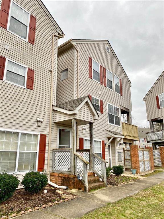 12773 Daybreak Cir - Photo 1