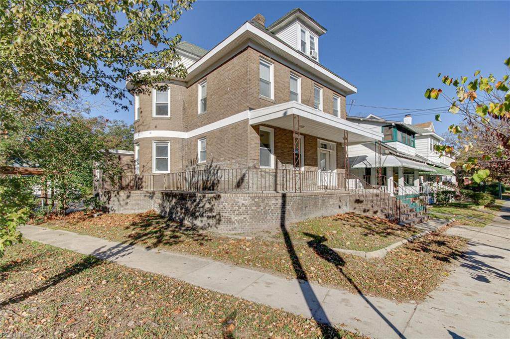 3901 Newport Ave - Photo 1