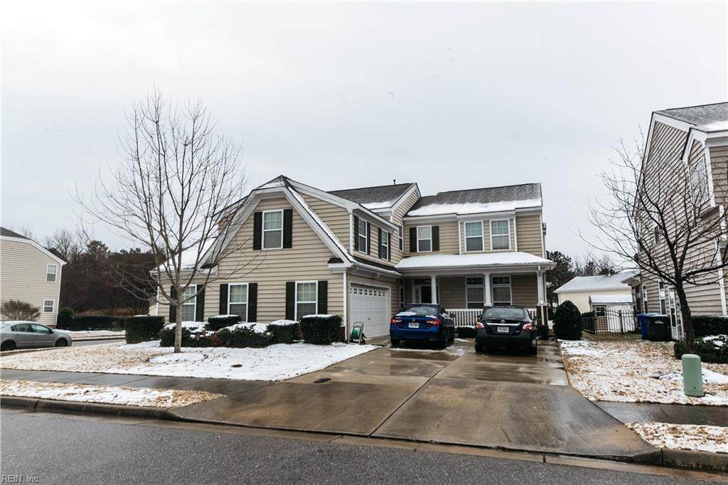 2046 Queens Point Dr - Photo 1