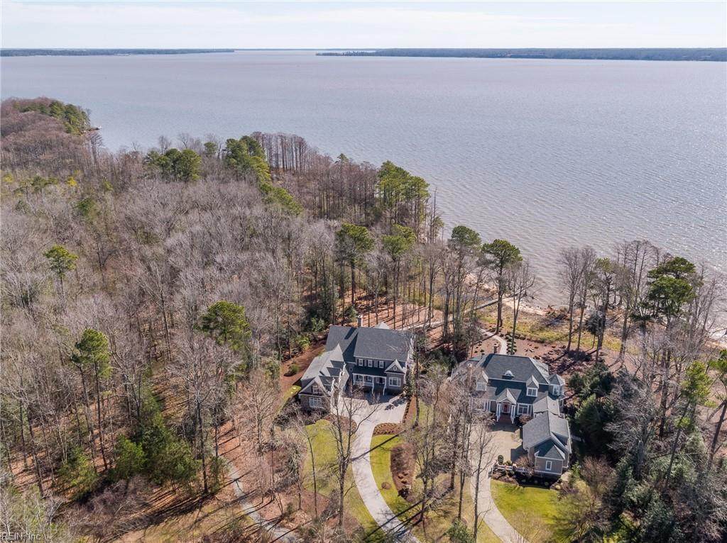 1832 Cypress ISLE - Photo 1