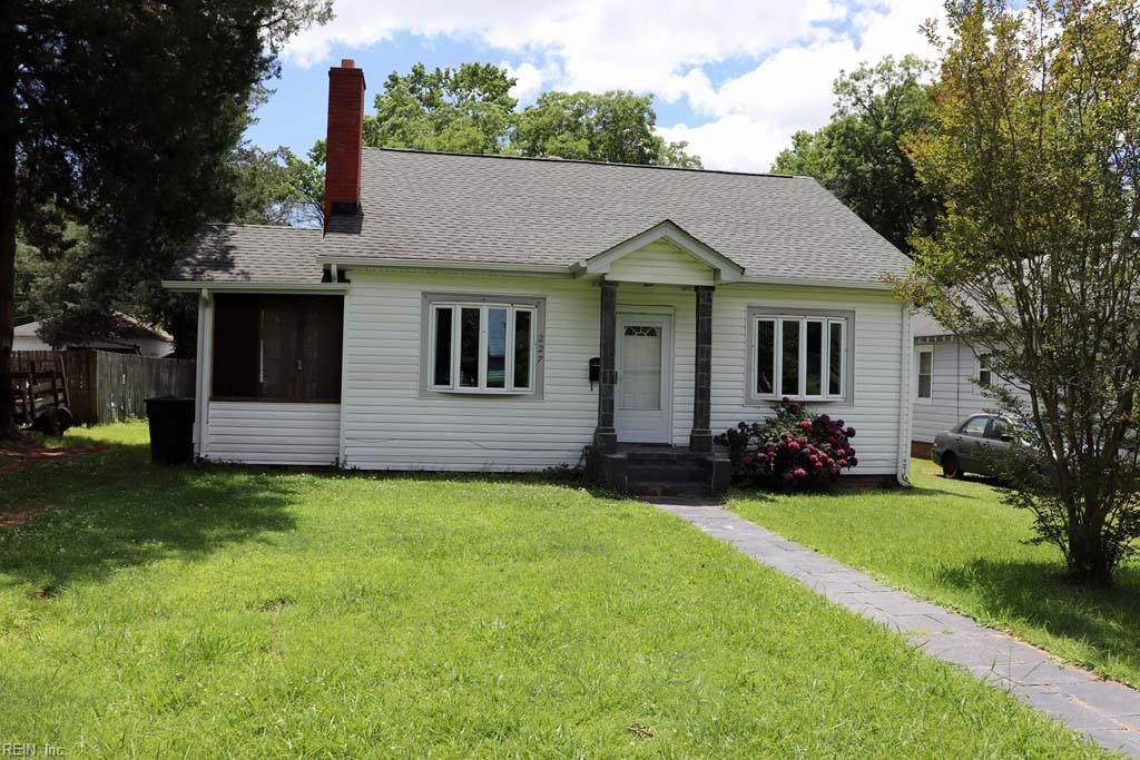 227 Hollywood Ave - Photo 1