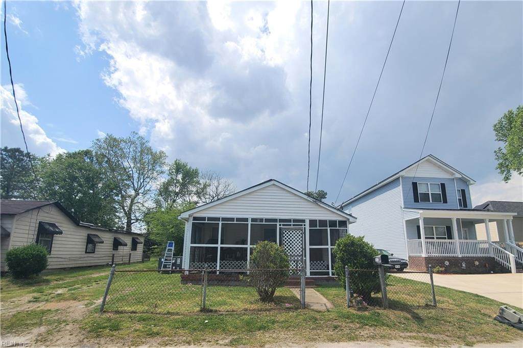 3512 Blaine St - Photo 1