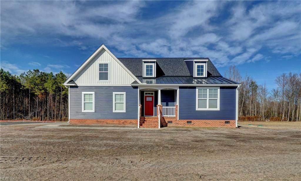 5345 Godwin Blvd - Photo 1