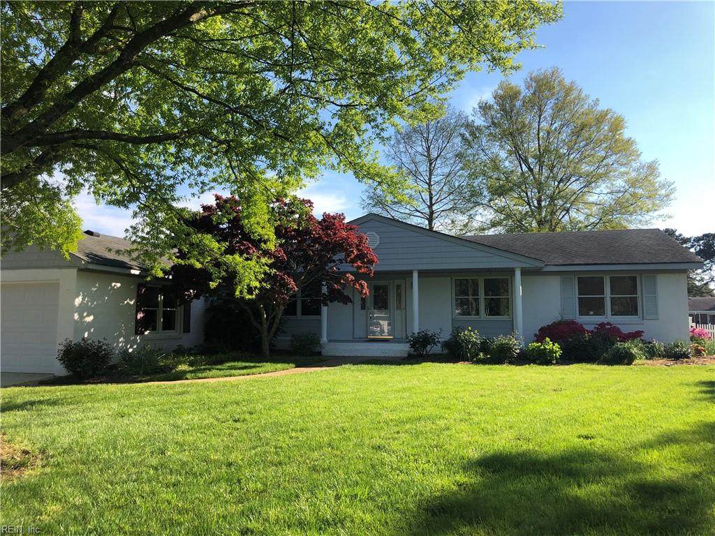 2217 Admiral Cir - Photo 1
