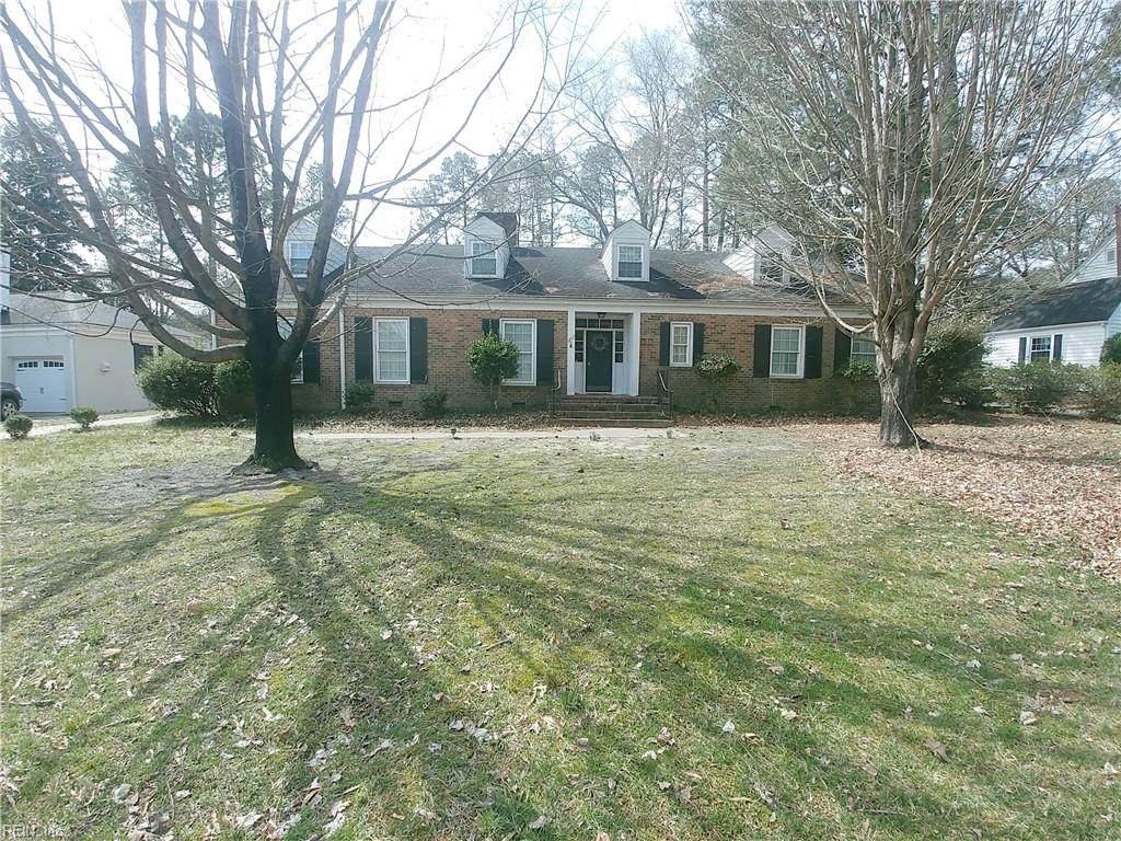 905 Clay St - Photo 1