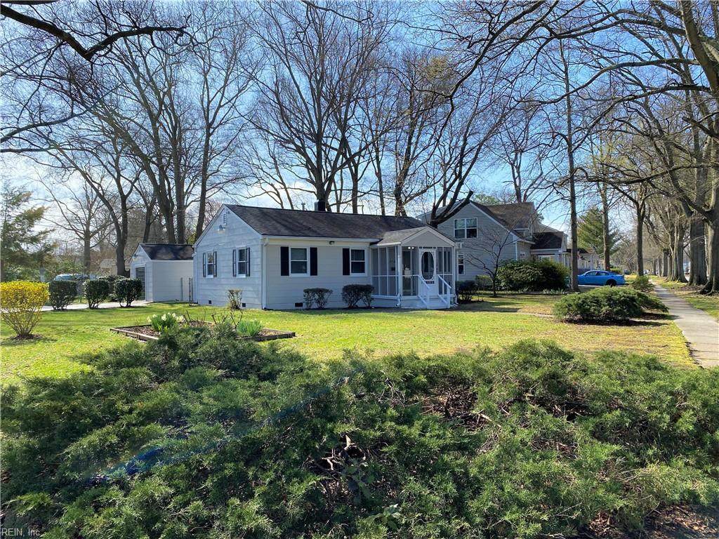 7740 Newport Ave - Photo 1