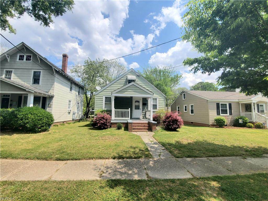 627 Florida Ave - Photo 1