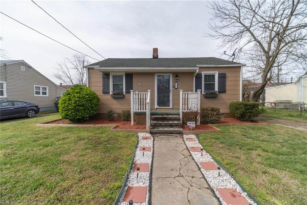 243 Burgoyne Rd - Photo 1
