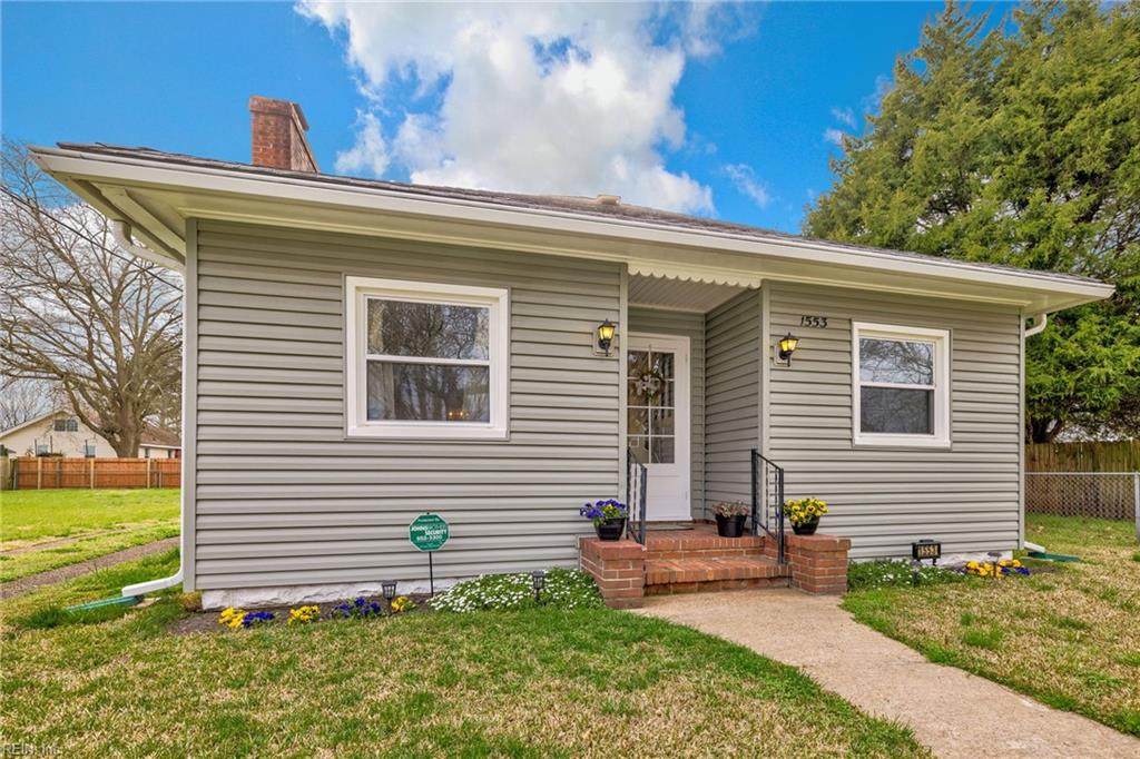 1553 Nelms Ave - Photo 1