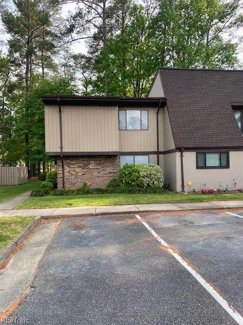 1102 Willow Green Dr - Photo 1