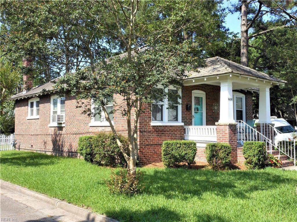 1630 Spratley St - Photo 1