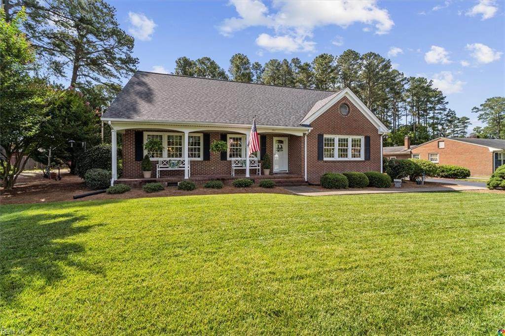701 Fairview Dr - Photo 1