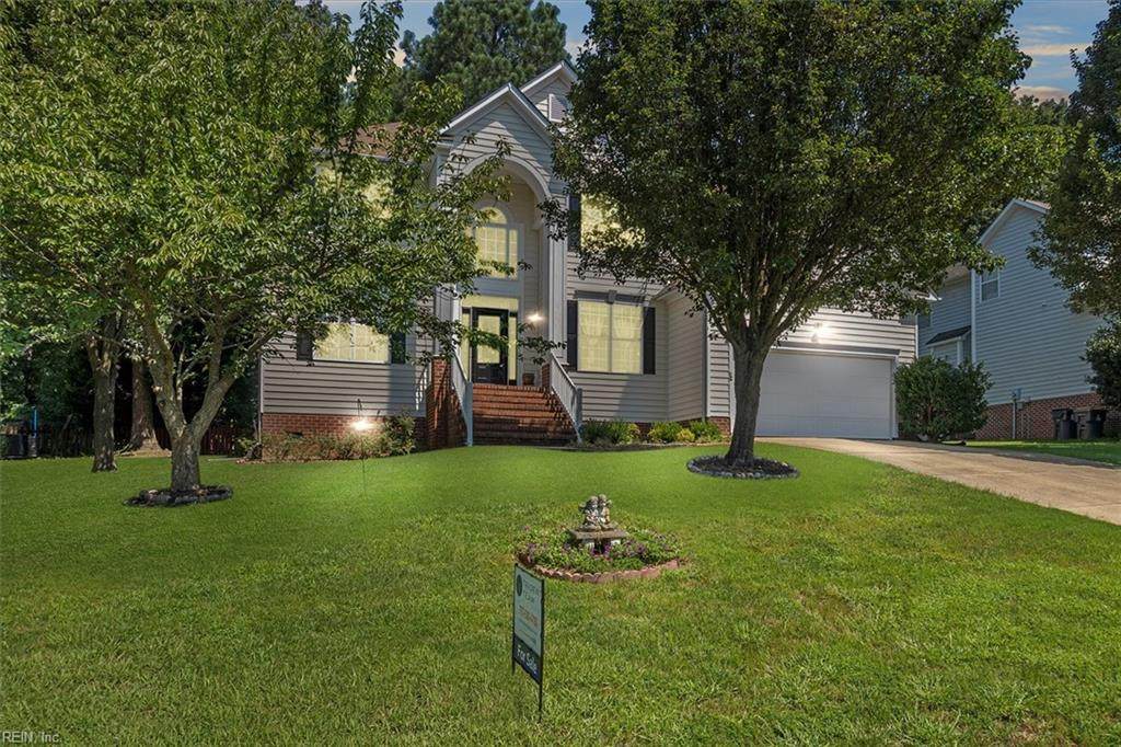 220 George Wythe Ln - Photo 1