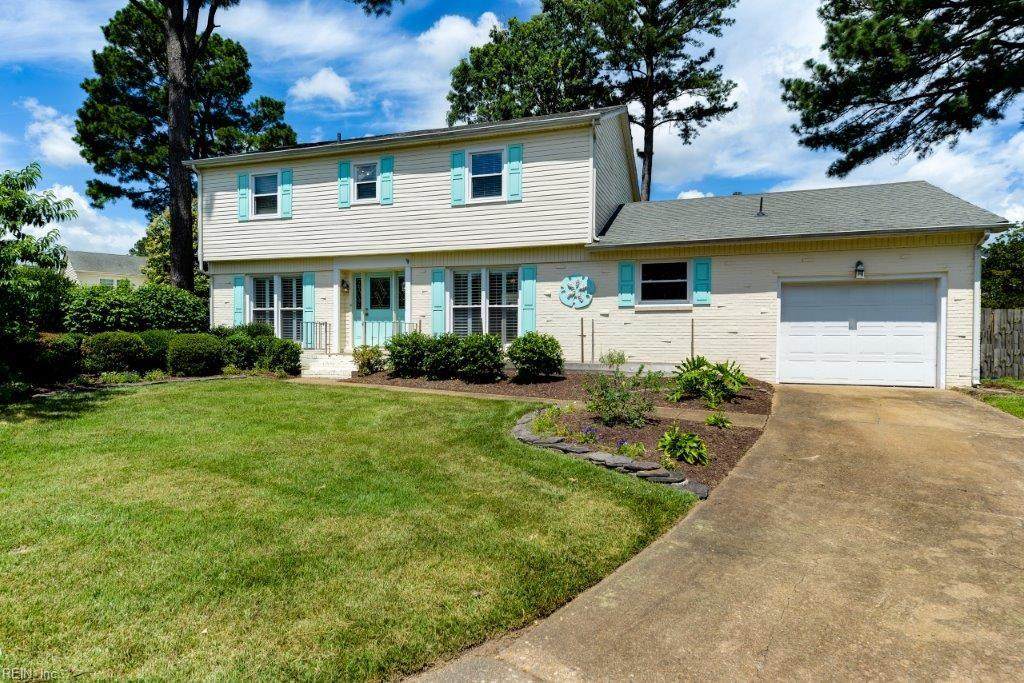 1305 Laurel Cove Cir - Photo 1