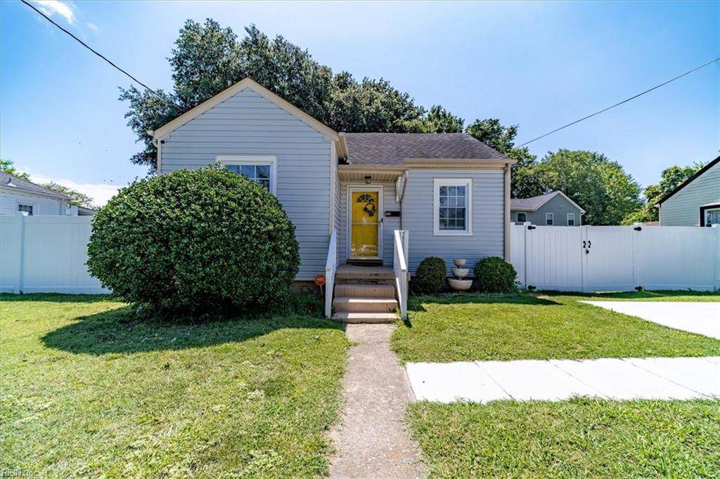 949 Quail St - Photo 1
