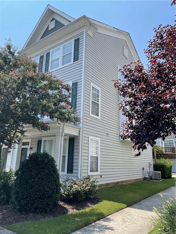 243 Tigerlilly Dr - Photo 1