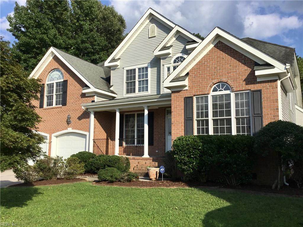 201 Leicester Ct - Photo 1