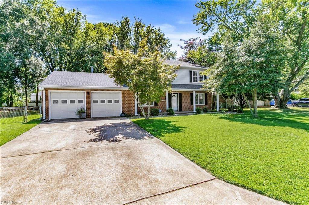 8 Colonial Acres Dr - Photo 1