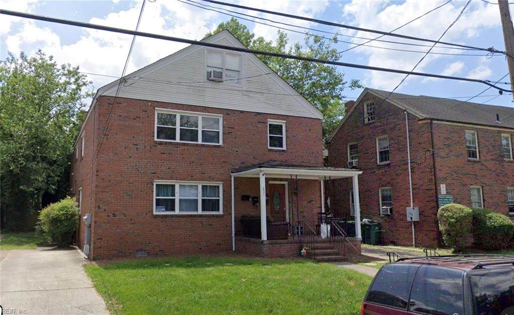 831 Harrington Ave - Photo 1