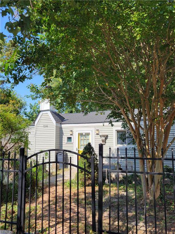 1314 40th St - Photo 1