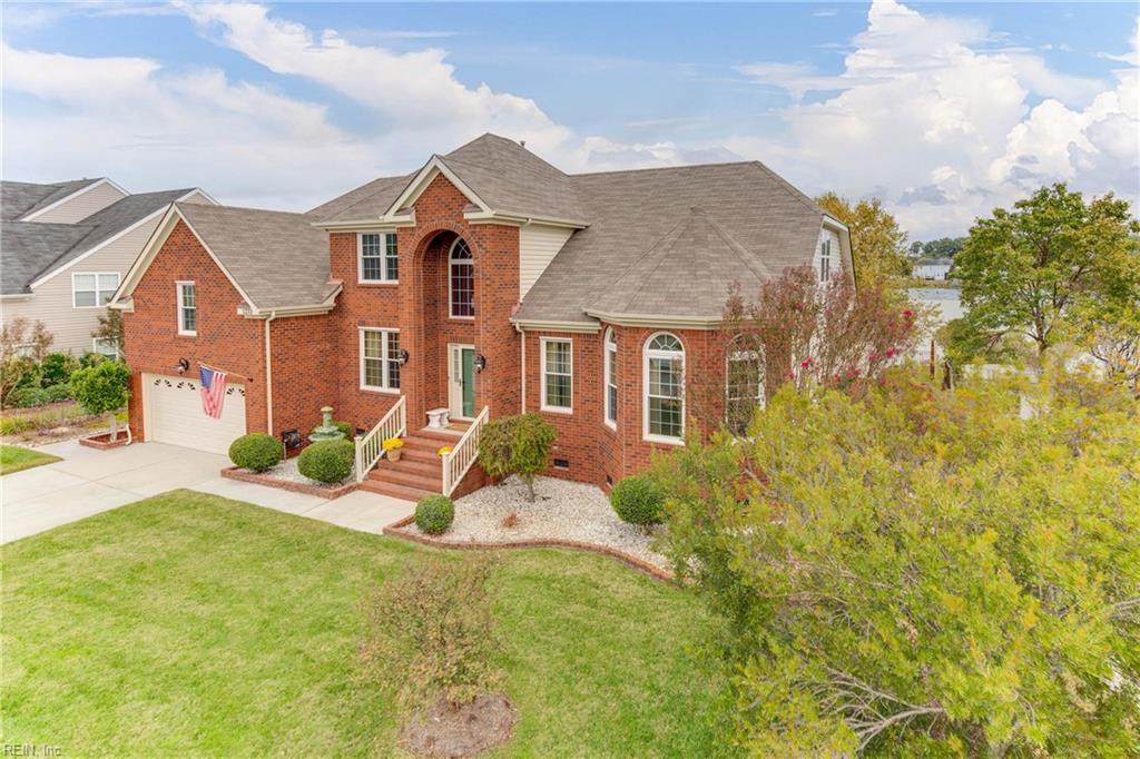 1233 Cherrytree Ln - Photo 1